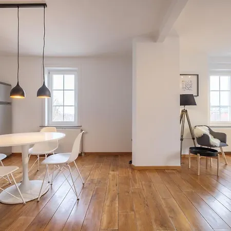 Apartment Penthouse Idealement Situe
